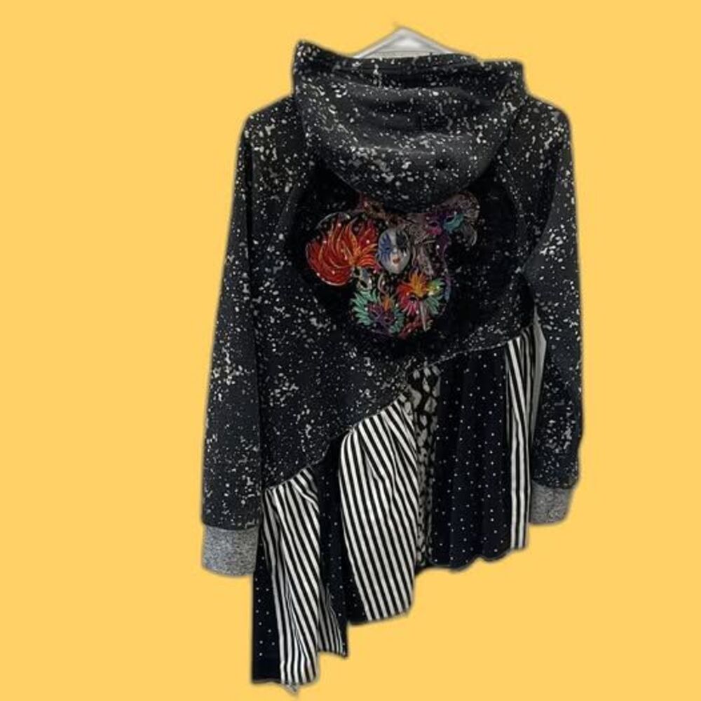 Black and White Hoodie / Tunic with Mardi Gras Masks and black lace appliqués - Picture 2 of 7